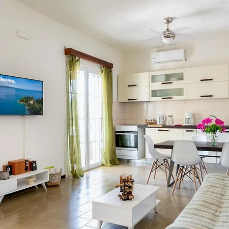 House Halikounas